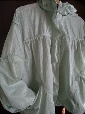 TypeService - Korean Streetwear Shirring Hooded Windbreaker [One Size, Mint]